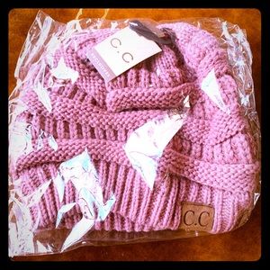 CC warm soft cable knit hat